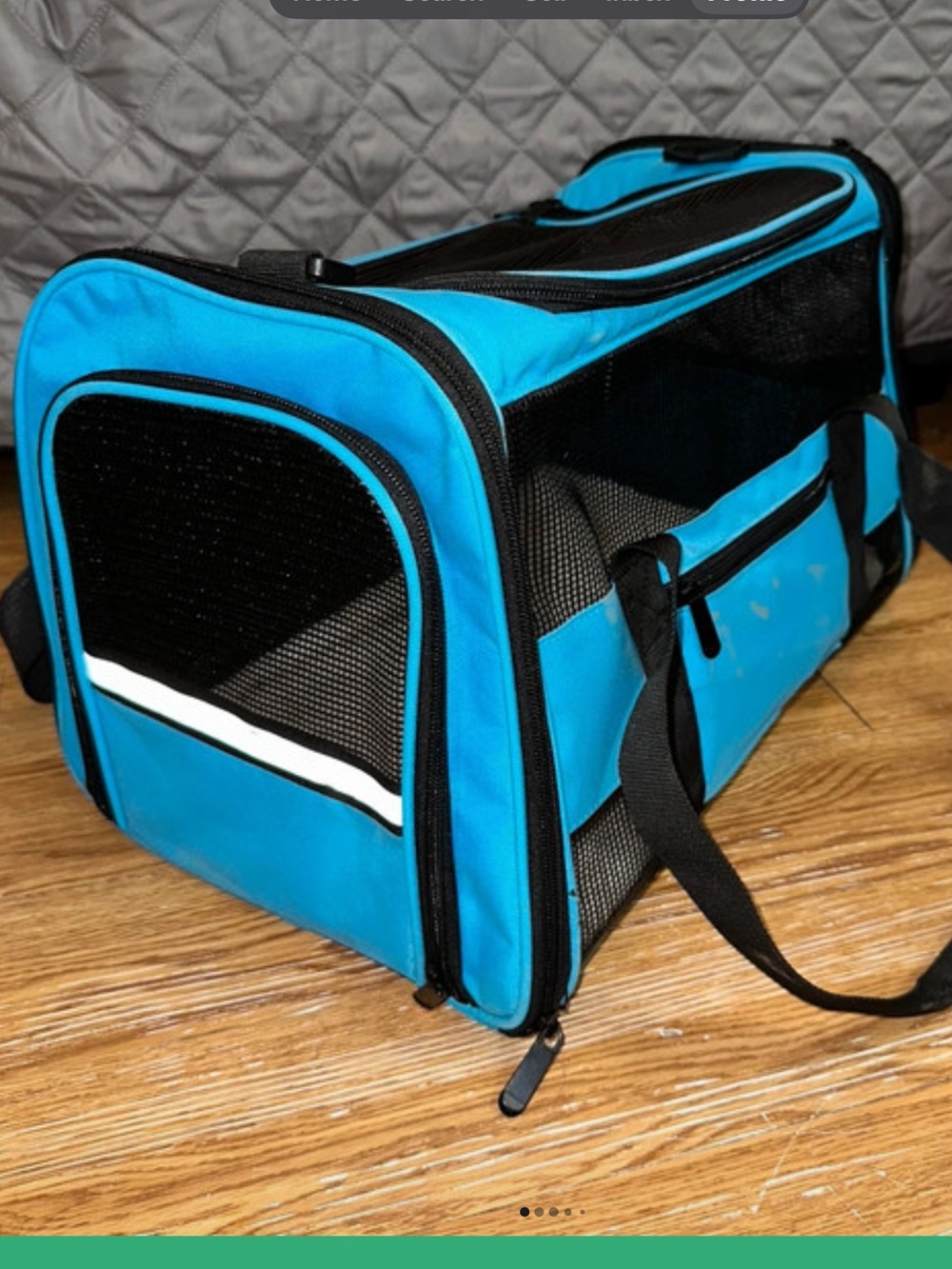 “Like New”. Excellent Condition!  Foldable Blue Small Cat/Dog Pet Carrier.